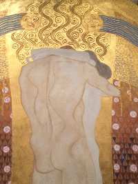 Gustav Klimt, « Le baiser », Frise Beethoven, 1901, Vienne, Pavillon de la Sécession